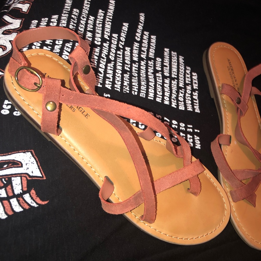 American eagle sandals